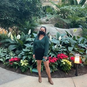 Meet your Posher, Gabrielle